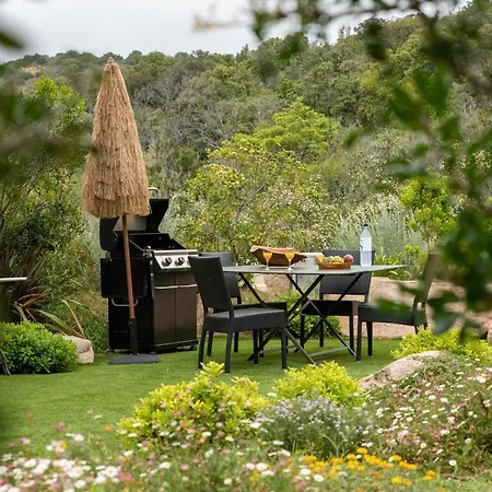 Les De Palombaggia Villa *