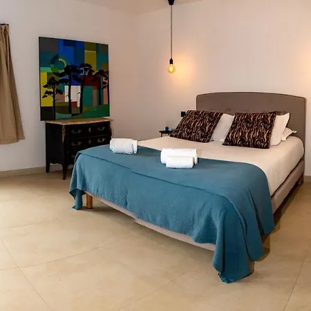 ヴィラ Les De Palombaggia